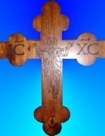 Botonnee Cross w/ Carved Christ